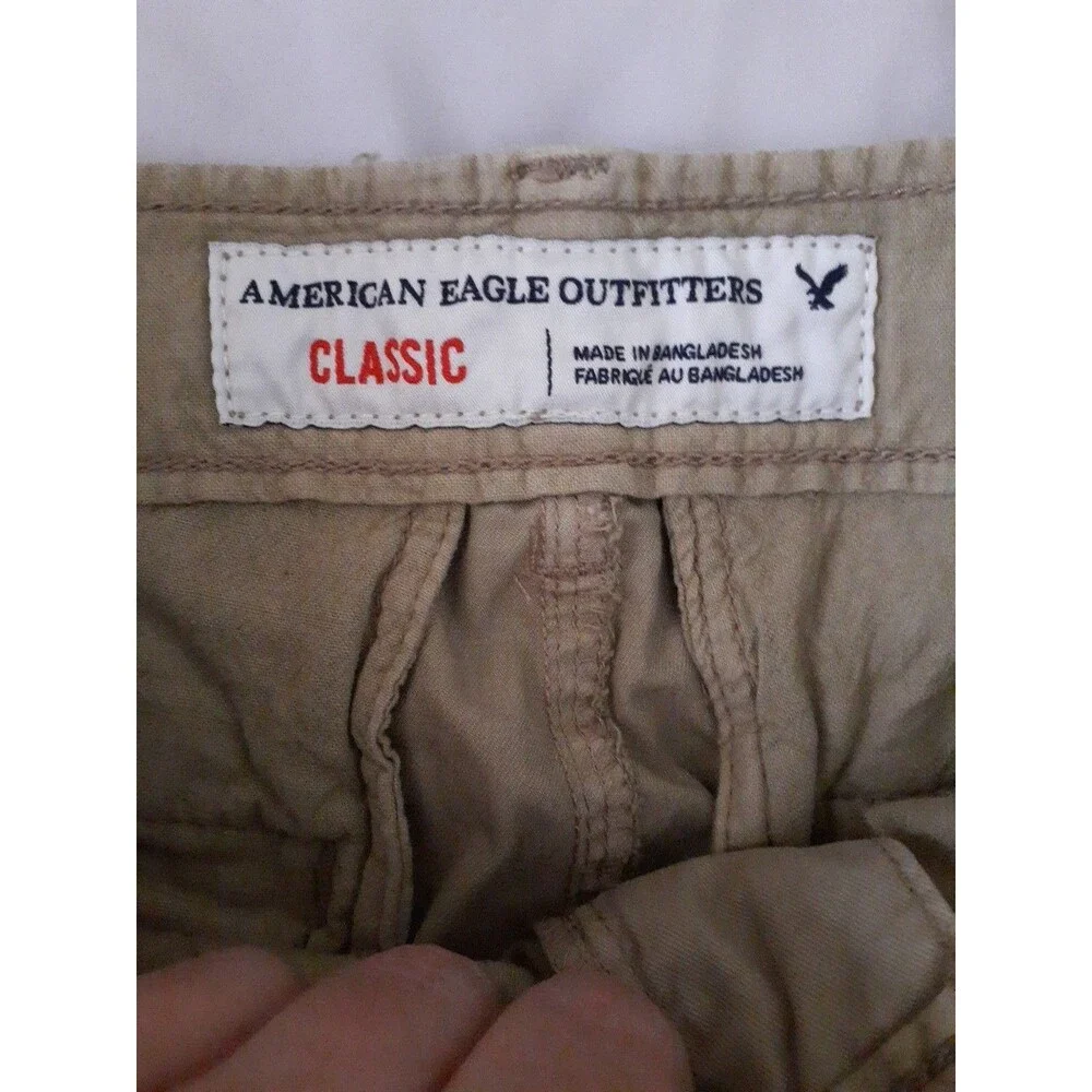 American Eagle Outfitters Shorts Mens 28 Khaki Cotton Canvas Flat Front Aeo